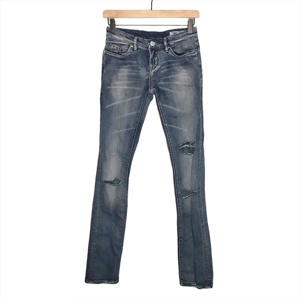 Blank NYC Distressed Stretch Slim Leg Jeans in Medium Wash Blue 26